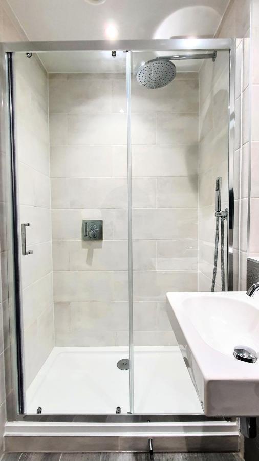 11 Putsborough - Luxury Apartment At Byron Woolacombe, Only 4 Minute Walk To Woolacombe Beach! מראה חיצוני תמונה